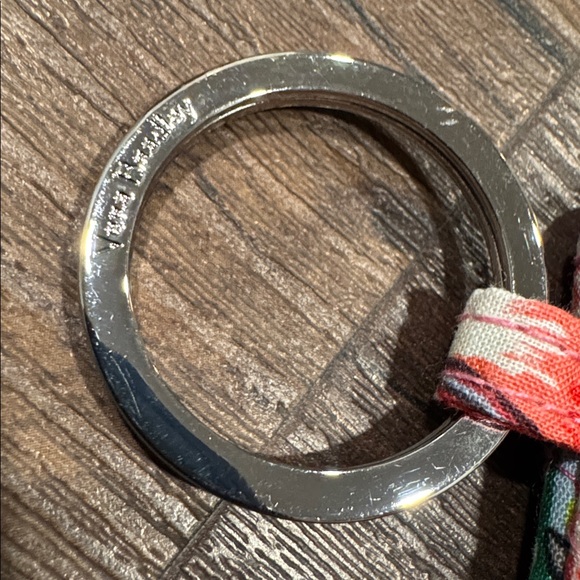 Vera Bradley Mandala Floral Zip ID Case Wallet Key Ring - Picture 2 of 6